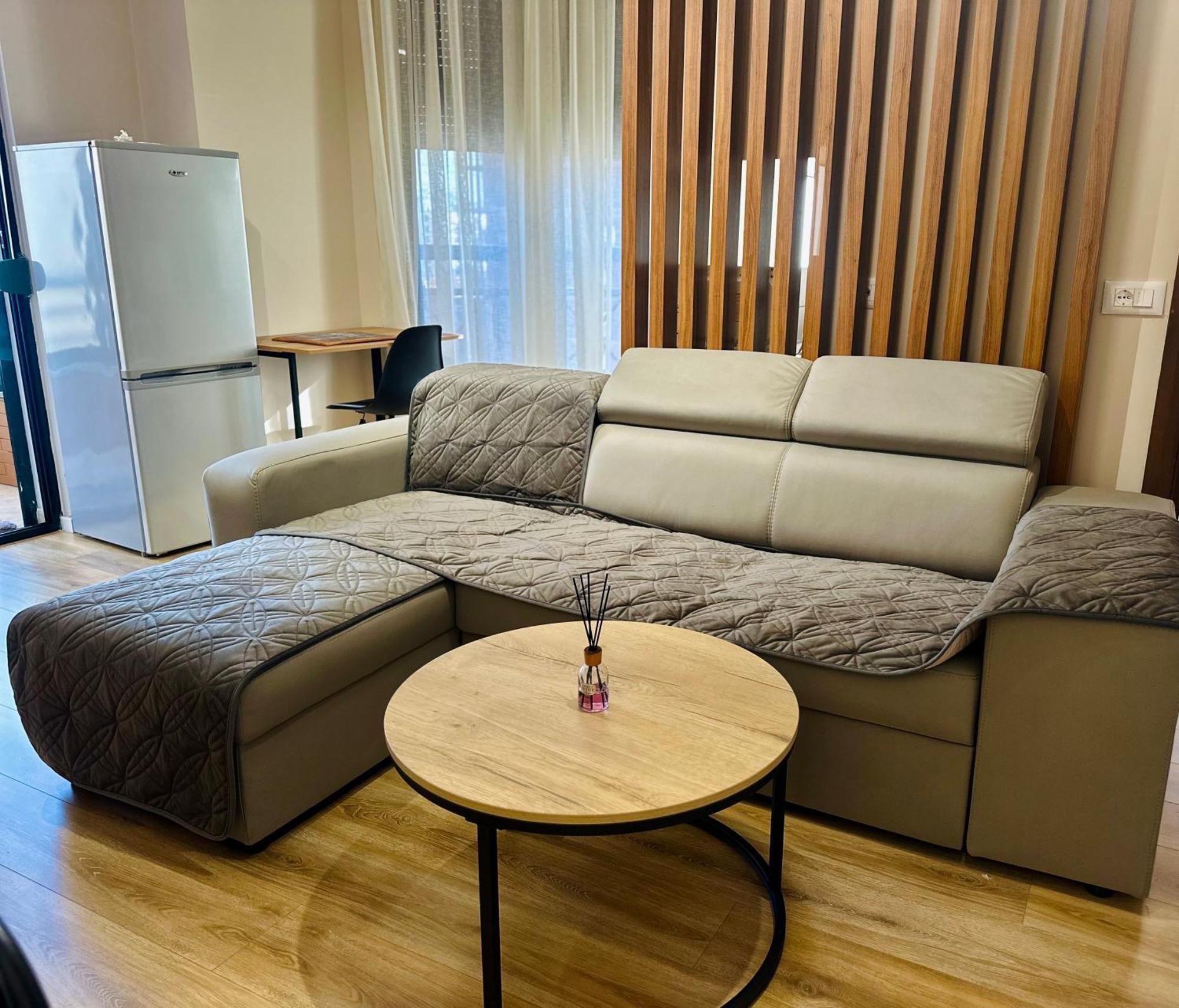 Sunny Apartment Tirana
